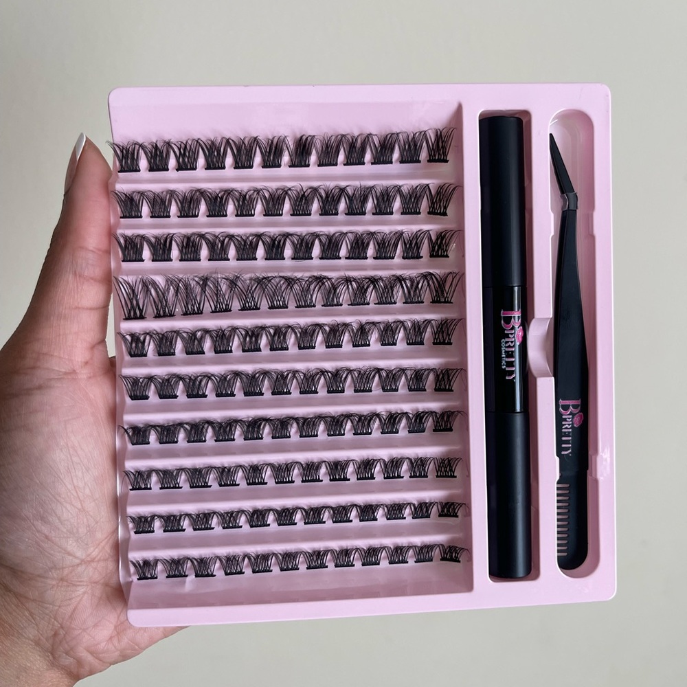 Cluster Lashes